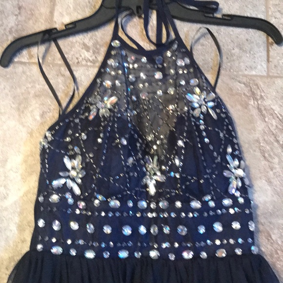 Homecoming dress - Picture 2 of 4